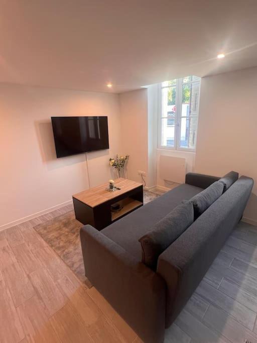 T2 Neuf Et Moderne Climatiser Avec Netflix Amazon Marseille Exterior photo